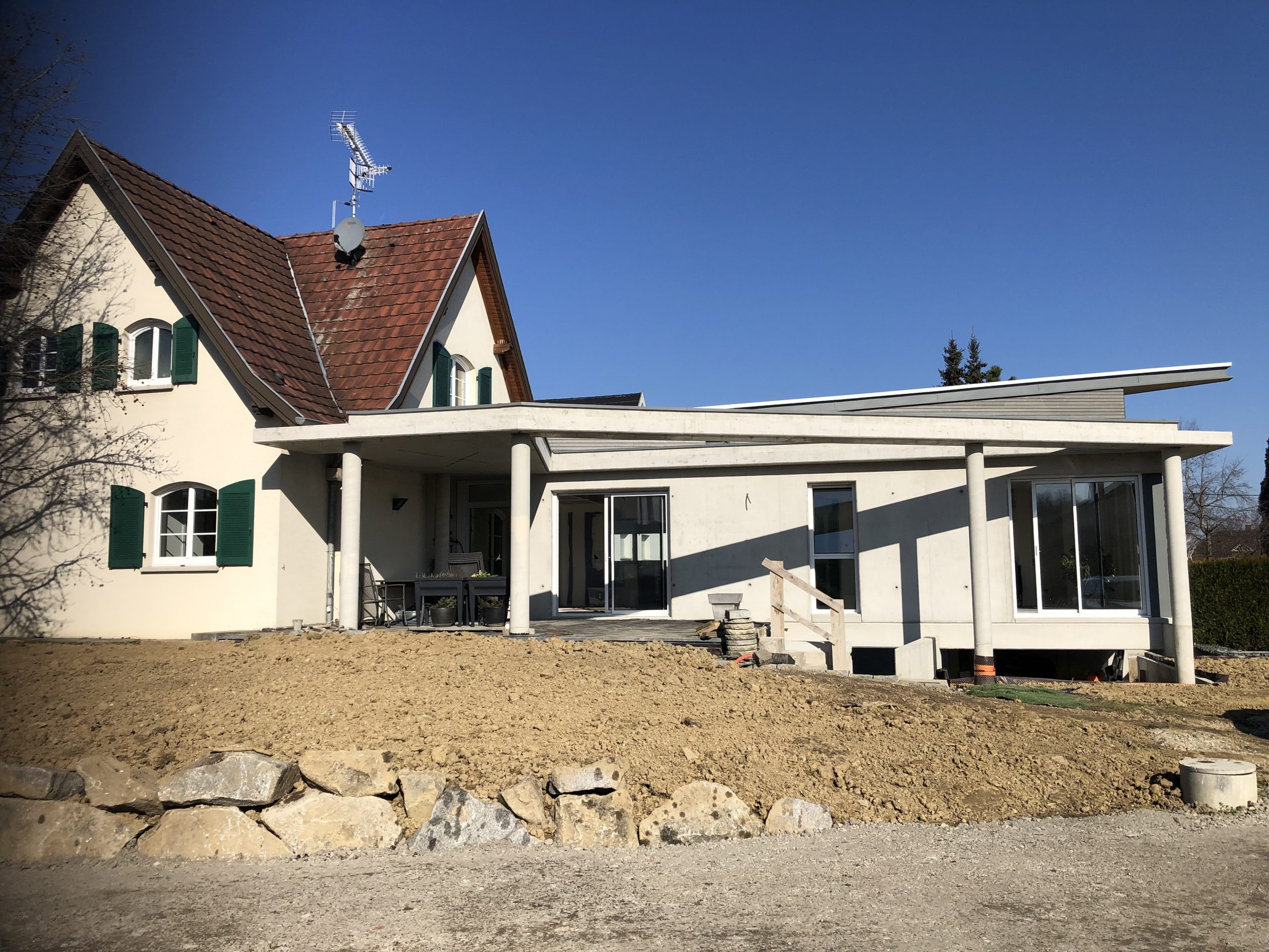 Extension d’une maison d’habitation en béton armé apparent à Blotzheim proche de Saint-Louis