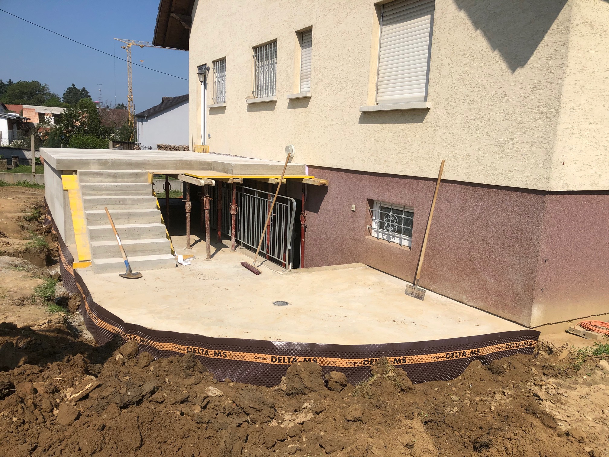 Réalisation d&rsquo;une terrasse et escalier d&rsquo;accès en béton armé à Wittersdorf proche de Altkirch