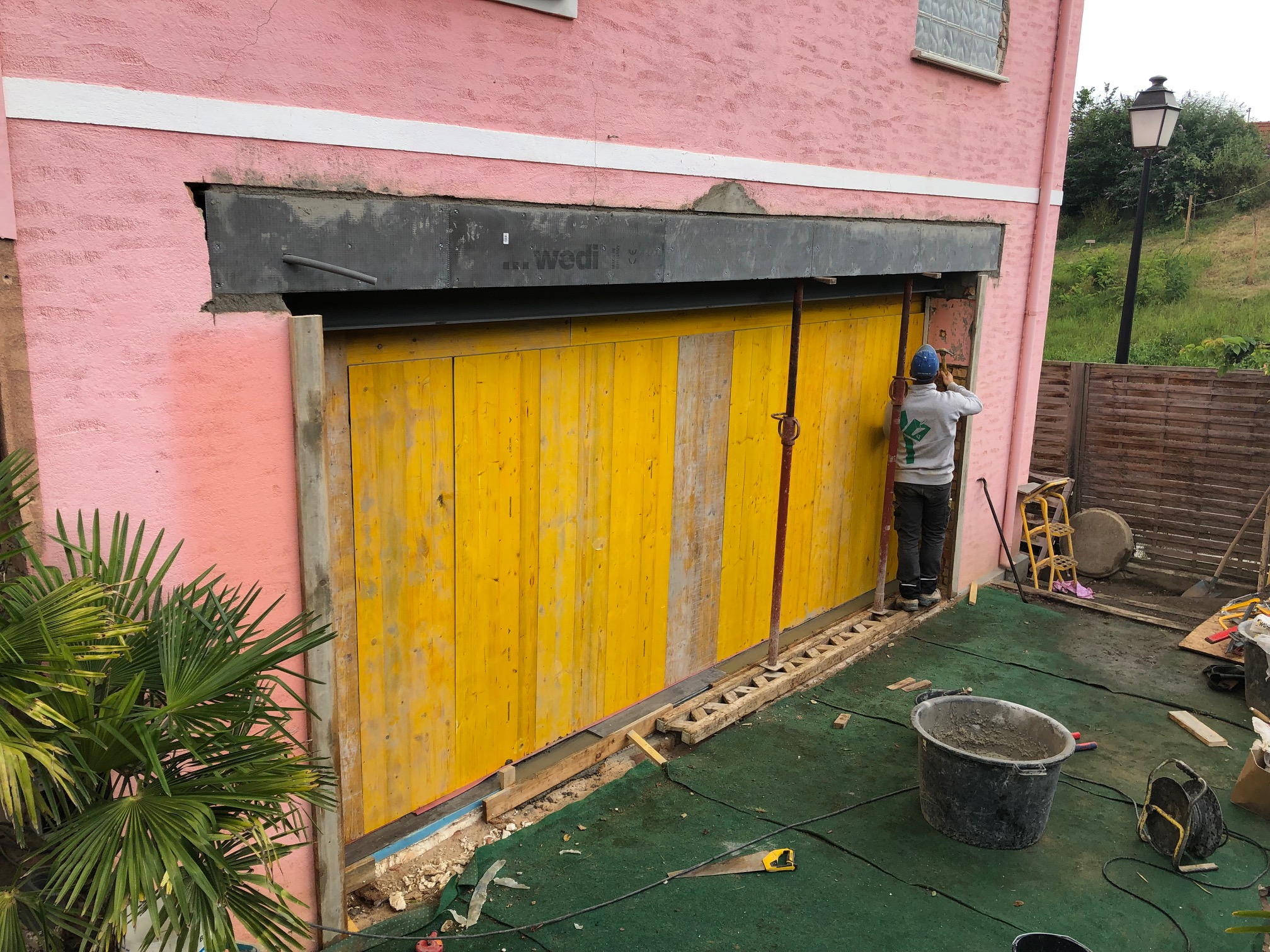 Réalisation de travaux de démolition de mur de façades, mise en place de poutre métallique pour création d&rsquo;ouverture à Blotzheim proche de Hésingue