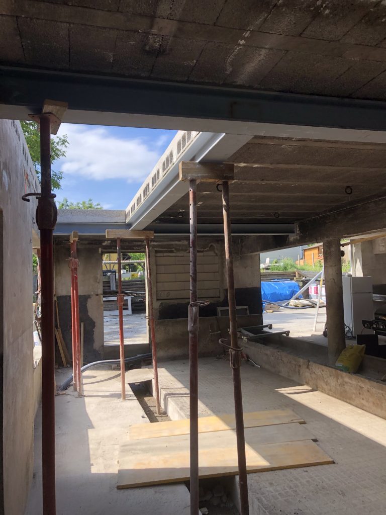 Découpe de dalle pour création d&rsquo;une trémie d&rsquo;escalier à Hagenthal le Haut proche de Hégenheim