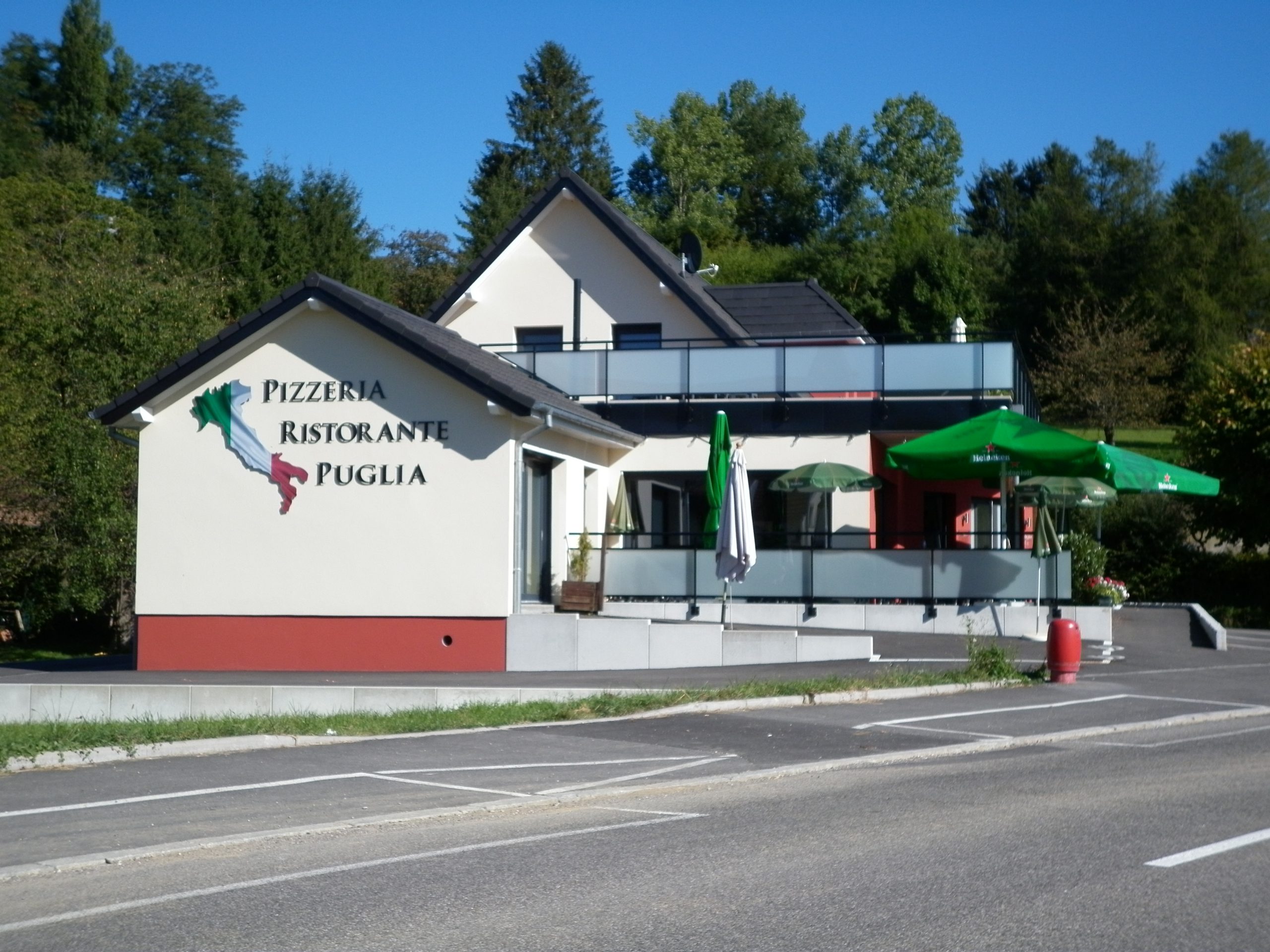 Construction d&rsquo;un restaurant, travaux de béton armé et maçonnerie de briques à Hagenthal le Bas proche Saint-Louis